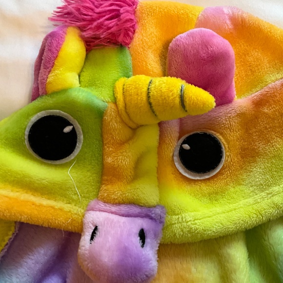 Kids Rainbow Fluff Robe - Picture 5 of 5